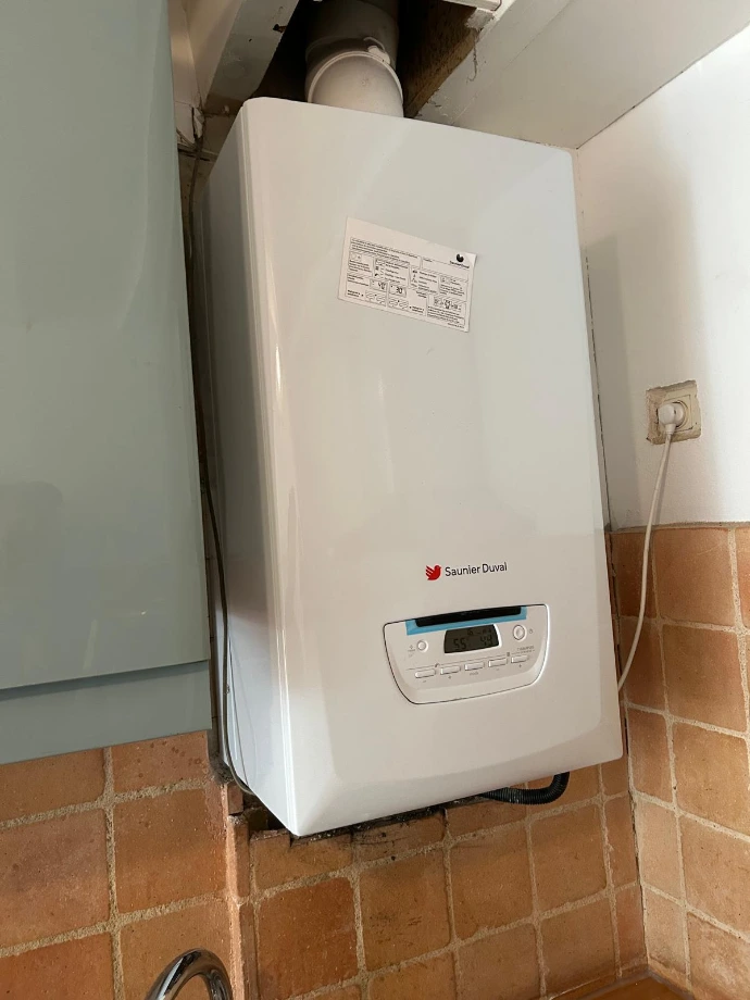 pose d'un chauffe eau bordeaux - napoleon plomberie